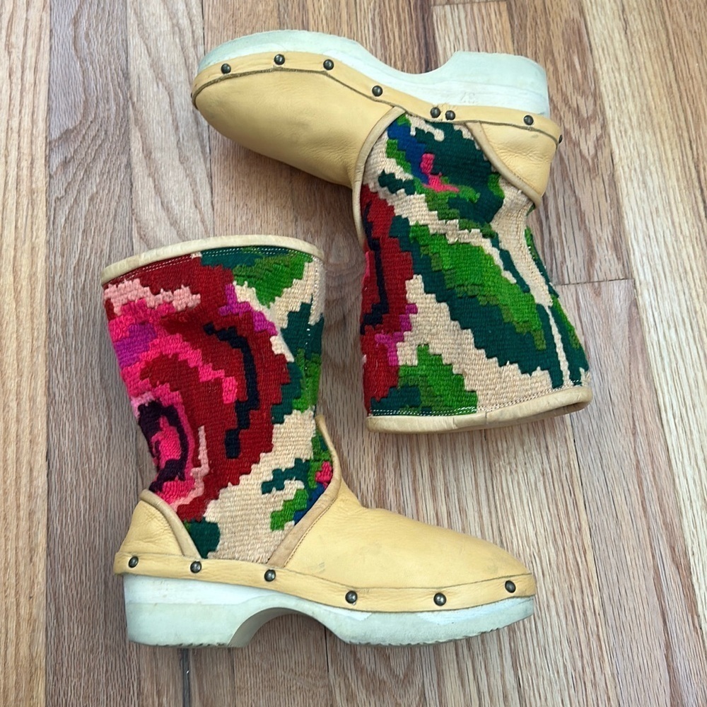 Rosa Mosa Vienna Roses Embroidered Leather Clog Boots Women’s Size 37